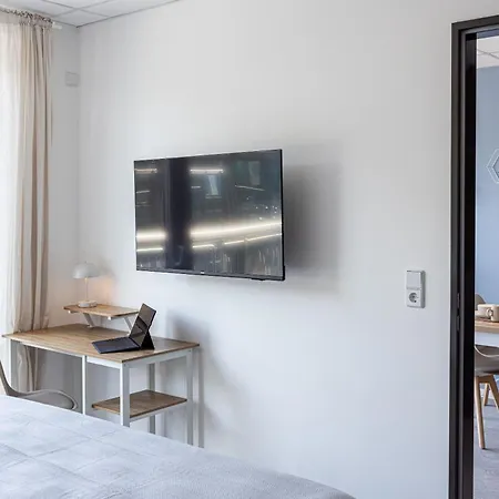 Hygge Homes - Cube * Borstel (Winsen)