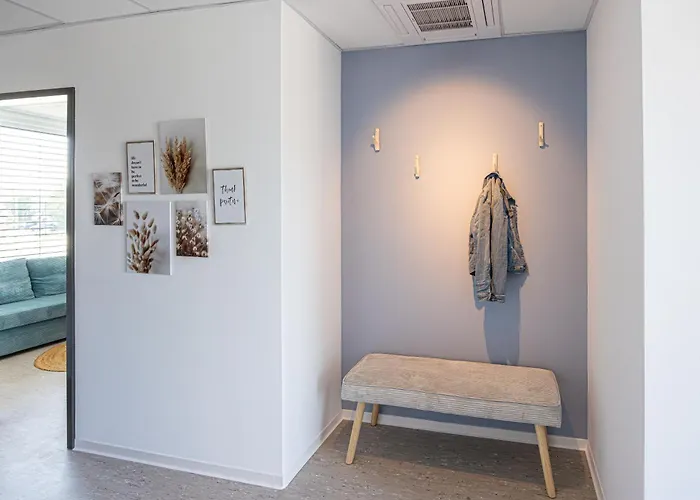 Hygge Homes - Cube * Borstel (Winsen)