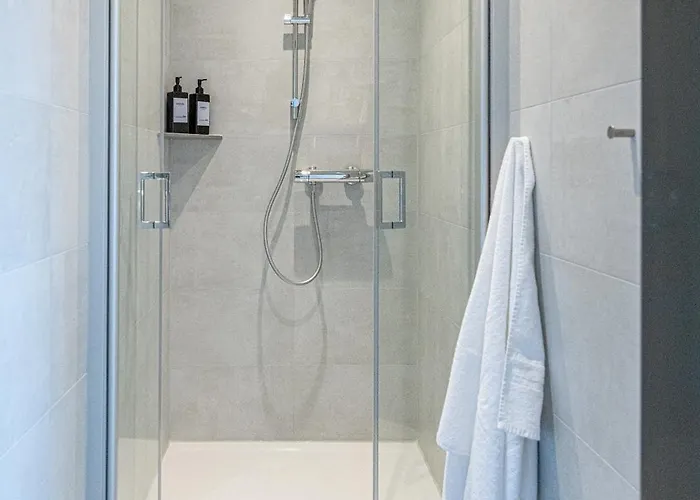 Hygge Homes - Cube Daire Borstel (Winsen)