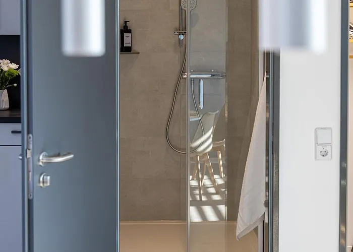 Hygge Homes - Cube